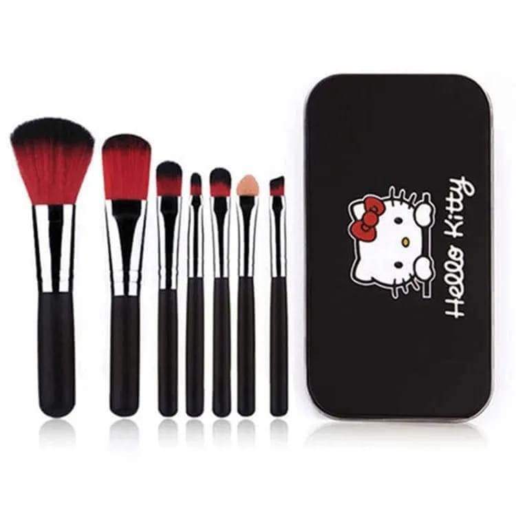 Hello Kitty Fever Mini Makeup Brush Set 7 pcs – পোর্টেবল এবং চমৎকার ডিজাইন