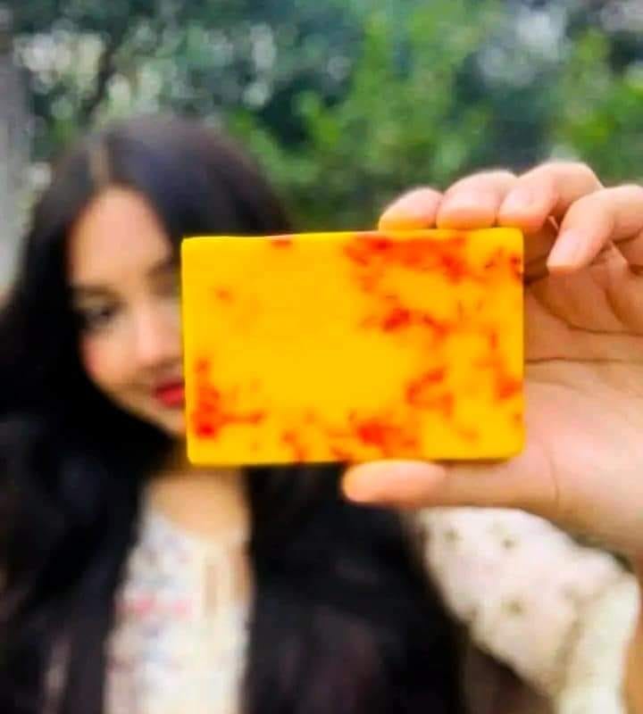 Premium Saffron Goat Milk Soap – 100g | প্রাকৃতিকভাবে ত্বক উজ্জ্বল এবং মসৃণ করুন